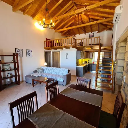Villa Leopolis Villas