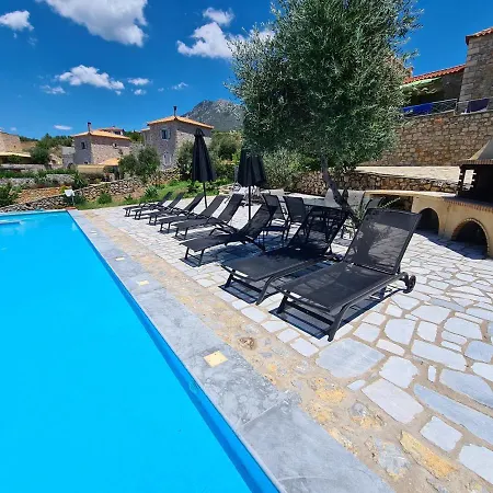 Leopolis Villas Villa Stoupa